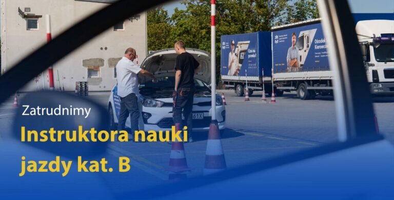 instruktor nauki jazdy z uczniem